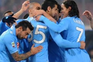 فوز مفاجئ لسيينا على روما ومستحق لنابولي على كييفو