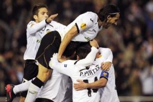 فالنسيا يهزم ستوك سيتي ويتأهل إلى ثمن النهائي