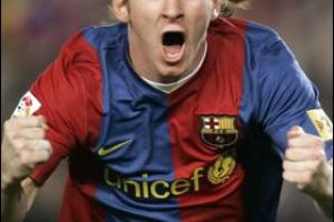 ميسي يتعرض للإيقاف للمرة الأولى في تاريخه  