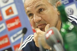 سابيلا يشيد بميسي ويؤكد افتقاده إلى دي ماريا