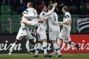 سقوط جماعي لفرق المقدمة وأصحاب الارض في فرنسا