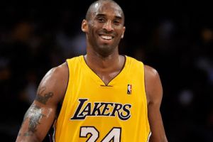 رمية برايانت قرب النهاية تقود ليكرز للفوز على سيلتيكس 