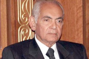 منصور حسن