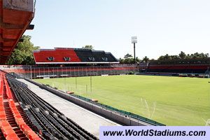 إغلاق استاد نادي تشاكاريتا في الأرجنتين بسبب العنف