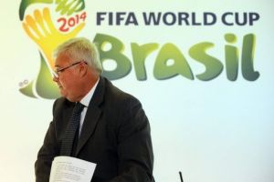 استقالة تيكسيرا تعلن نهاية حقبة 'السلطة المطلقة' 