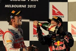 جائزة استراليا الكبرى: باتون يتقدم على فيتل وهاميلتون ويحقق فوزه ال13