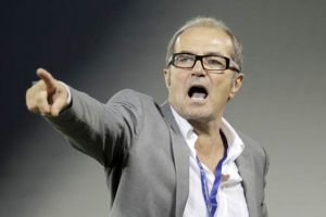 إيقاف مدرب الأهلي 4 مباريات وتغريمه 13 ألف دولار