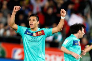 برشلونة يفوز في مايوركا ويقلص الفارق مع ريال متصدر دوري اسبانيا 