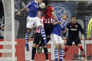 أتلتيك بيلباو يهزم شالكه الألماني في عقر داره بالدوري الأوروبي 