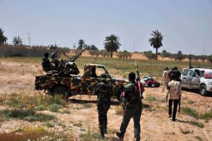 الحكومة الليبية تتهم أعوان نظام القذافى بالوقوف وراء التدهور الأمني فى البلاد