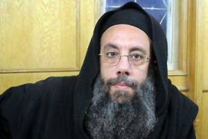 القس فلوباتير يغادر القاهرة الى لندن بعد رفع اسمه من قوائم المنع 