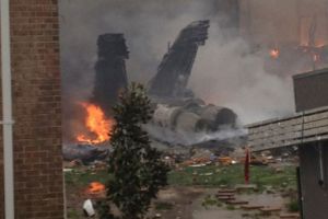 مقاتلة تابعة للبحرية الاميركية تصطدم بمبنى سكني في فيرجينيا 