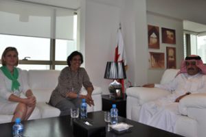 رئيس هيئة تنظيم سوق العمل يبحث مع رئيسة جمعية حماية العمال الوافدين أوضاع العمال الوافدين بالمملكة