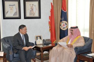 وزير الداخلية يستقبل سفير اليابان لدى المملكة