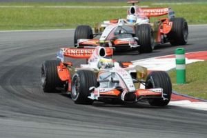 فورس انديا يخوض التجارب الحرة الاولى لجائزة البحرين للفورمولا 1 ويسجل نتائج ايجابية 