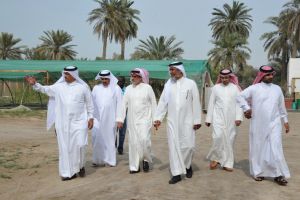 وزير شئون البلديات والتخطيط العمراني يتفقد سير العمل في تهيئة موقع الشارع (W ) المؤدي للمدينة الشمالية