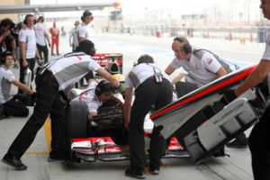 الألماني نيكو روزبرغ يسجل أسرع توقيت في التجارب الحرة الثانية لسباق 'فورمولا البحرين'