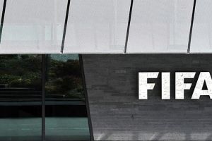 الفيفا يختبر تكنولوجيا خط المرمى 