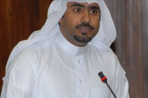 العسومي يسأل وزيرة التنمية عن صحة تغيير معايير علاوة الغلاء