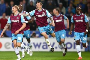 وست هام يتقدم على كارديف سيتي ذهاباً