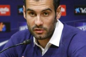 دل بوسكي: جوارديولا مدرب يصعب المقارنة معه