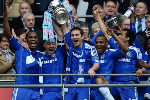 دروغبا سعيد بلقب كأس الاتحاد ويتطلع لدوري الأبطال