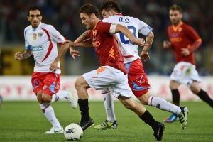 ثنائية توتي تنقذ روما من الهزيمة 