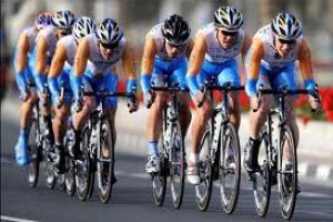 فريق جارمين يفوز بالمرحلة الرابعة في سباق ايطاليا للدراجات 