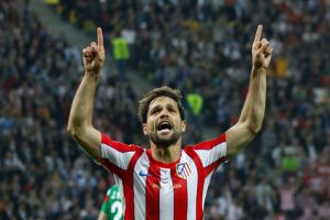 اتليتيكو يهزم بيلباو 3-صفر ويحرز كأس الاندية الاوروبية