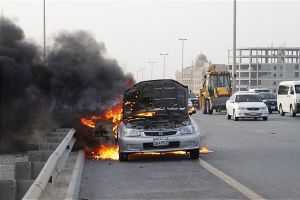 اندلاع حريق بسيارة مواطن يوم أمس بكوبري مدينة عيسى(شاهد الصور )