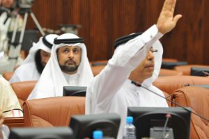 الدوسري: مجلس النواب أصبح ضعيفاً وهشّاً... والفاضل: لا نرضى بالإهانة