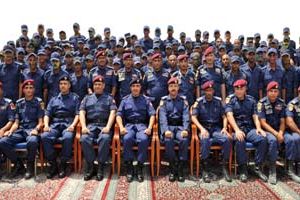 وزير الداخلية يرعى حفـل تخريج دورة الصاعقة التاسعة عشرة  