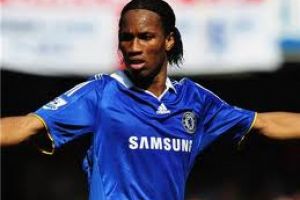 دروجبا واثق من محالفة الحظ له في ثالث نهائي بالعام