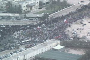 'الداخلية': 15 ألف مشارك بمسيرة الوفاق وإحالة اللجنة المنظمة للنيابة العامة إثر رصد مخالفات