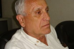 مدرب إفريقيا الوسطى يترك منصبه لعدم حصوله على راتبه منذ 8 أشهر