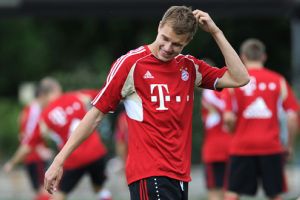 بايرن يتغلب على منتخب هولندا وديا