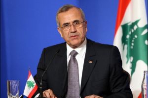 الرئيس اللبناني يبحث في اتصال هاتفي مع أمير قطر العلاقات الثنائية