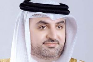 الجودر يرعى معرض منتجع درة البحرين الأول للسيارات