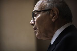 احمد شفيق يؤكد بان 'لا عودة للوراء' ويعد باعادة الثورة الى مفجريها 