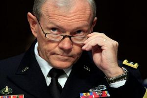 رئيس الأركان الأمريكي يدرس الخيار العسكري ضد سورية 