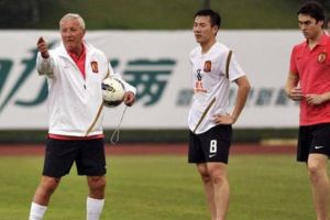 ليبي يختبر حنكته في دوري أبطال آسيا