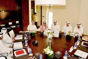 الملك يمول 'كرسي الملك حمد للتعليم الالكتروني' بـ 300 ألف دينار