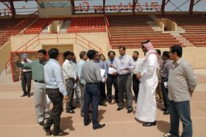 'الشباب والرياضة' تطلع المقاولين على تفاصيل صيانة ملاعب التدريبات استعداداً لـ 'خليجي21'