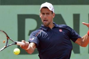 دجوكوفيتش إلى الدور الثالث في رولان غاروس