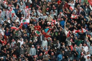 الحكومة اللبنانية تمنع الجمهور من حضور مباراة لبنان وقطر