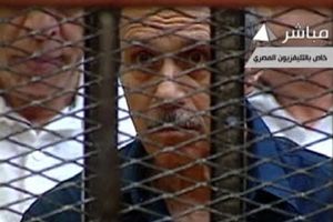 الحكم بالسجن المؤبد على وزير الداخلية المصري الأسبق حبيب العادلي 