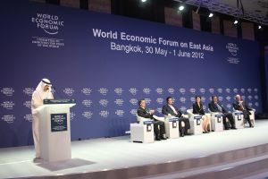 قراءة متعمقة في رؤية سمو رئيس الوزراء لواقع الاقتصاد الدولي وتحديات المستقبل 