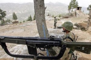 مقتل 15 ناشطا بغارة طائرة اميركية من دون طيار في باكستان 