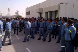 فوضى في اجتماع 'نقابة ألبا' والعمال يرفضون الانسحاب من 'اتحاد النقابات'