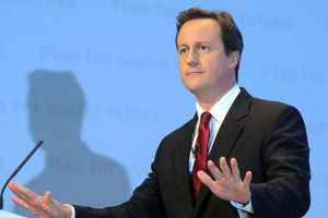 عاجل كاميرون يدعو العالم الى بذل المزيد من الجهود لعزل سوريا  